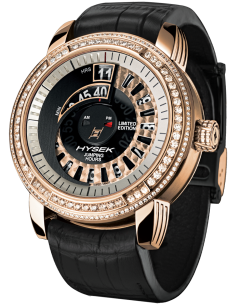 Io 47mm Jumping Hour in rose gold and diamonds